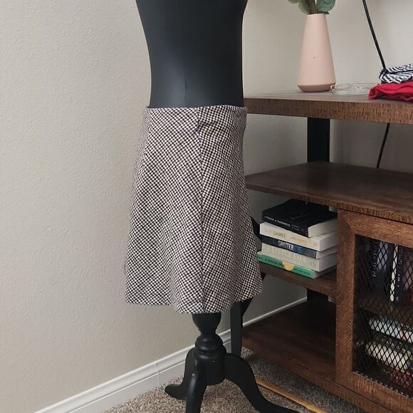 Princess Polly Tweed Skirt - Picture 3 of 8